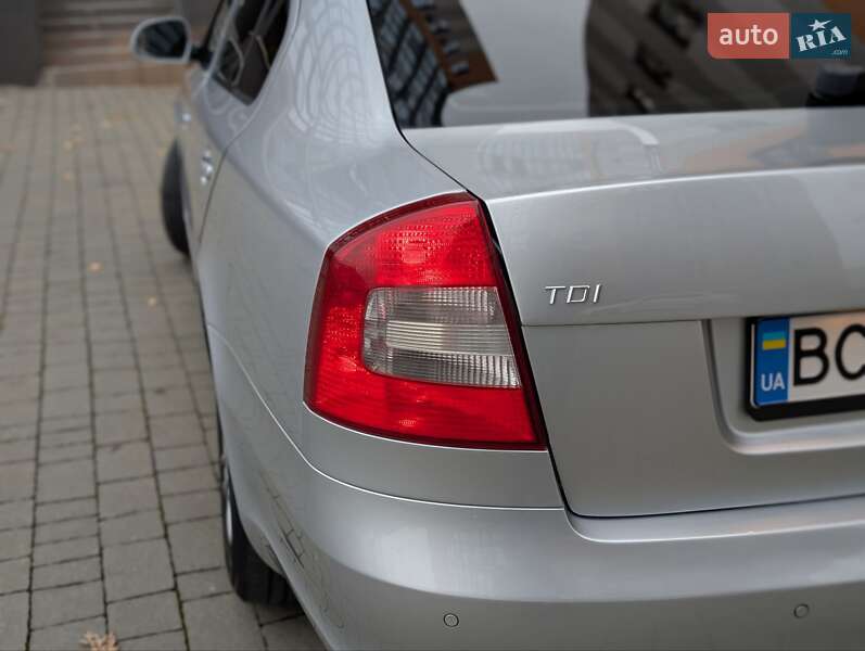 Лифтбек Skoda Octavia 2011 в Ивано-Франковске фото 29 Лифтбек Skoda Octavia 2011 в Ивано-Франковске