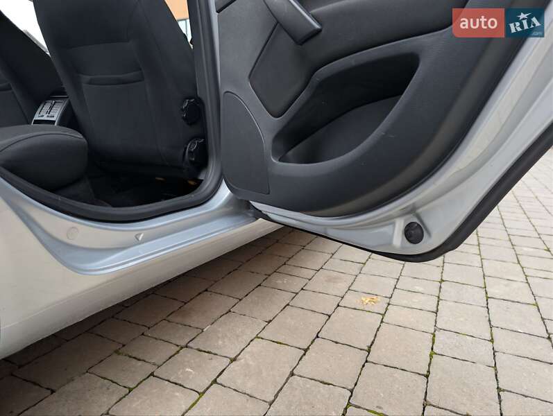 Лифтбек Skoda Octavia 2011 в Ивано-Франковске фото 49 Лифтбек Skoda Octavia 2011 в Ивано-Франковске