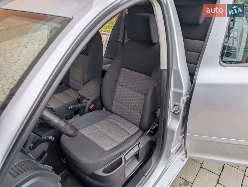 Лифтбек Skoda Octavia 2011 в Ивано-Франковске фото 56 Лифтбек Skoda Octavia 2011 в Ивано-Франковске