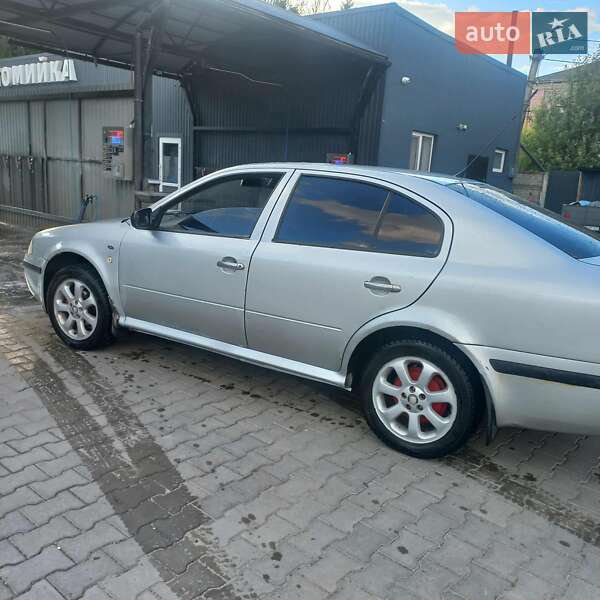 Лифтбек Skoda Octavia 2004 в Хмельнике фото 3 Лифтбек Skoda Octavia 2004 в Хмельнике