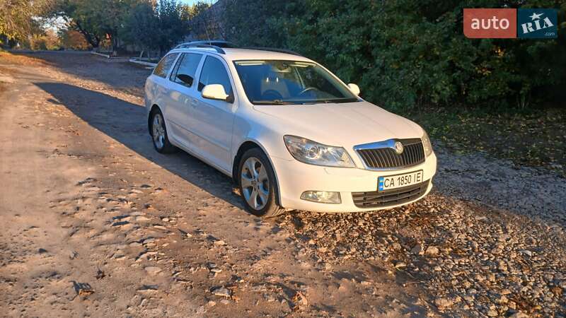 Универсал Skoda Octavia 2010 в Умани
