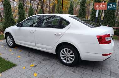 Ліфтбек Skoda Octavia 2015 в Києві