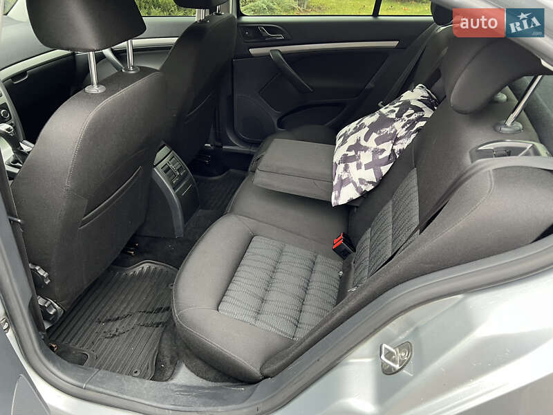 Лифтбек Skoda Octavia 2012 в Киеве