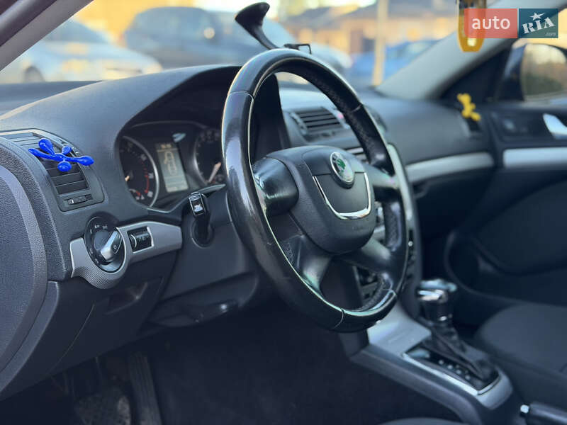 Универсал Skoda Octavia 2009 в Львове фото 29 Универсал Skoda Octavia 2009 в Львове