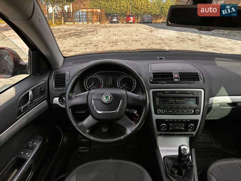 Универсал Skoda Octavia 2009 в Луцке фото 30 Универсал Skoda Octavia 2009 в Луцке