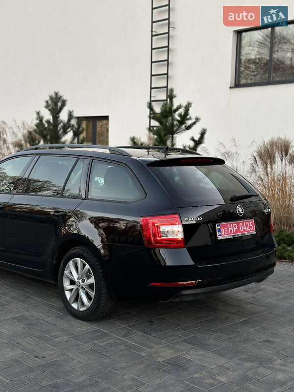Универсал Skoda Octavia 2019 в Луцке