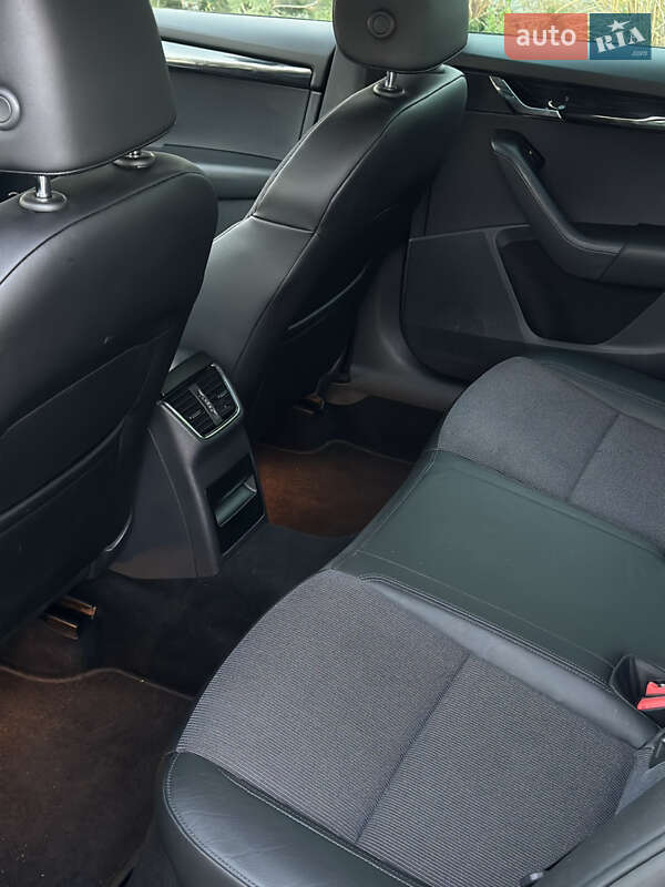 Универсал Skoda Octavia 2019 в Луцке