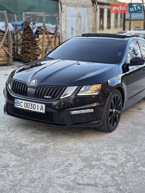 Лифтбек Skoda Octavia 2017 в Львове