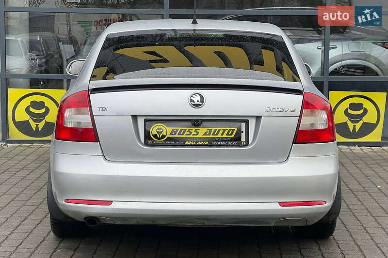 Лифтбек Skoda Octavia 2012 в Ивано-Франковске фото 6 Лифтбек Skoda Octavia 2012 в Ивано-Франковске
