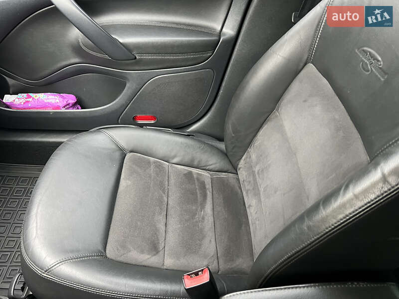 Универсал Skoda Octavia 2010 в Ровно фото 16 Универсал Skoda Octavia 2010 в Ровно