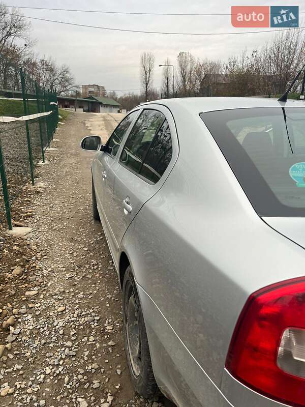 Ліфтбек Skoda Octavia 2010 в Івано-Франківську