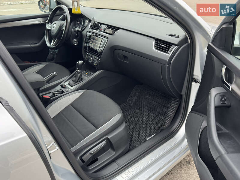 Универсал Skoda Octavia 2016 в Софиевской Борщаговке