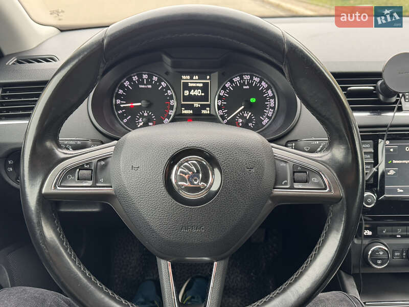 Универсал Skoda Octavia 2016 в Софиевской Борщаговке