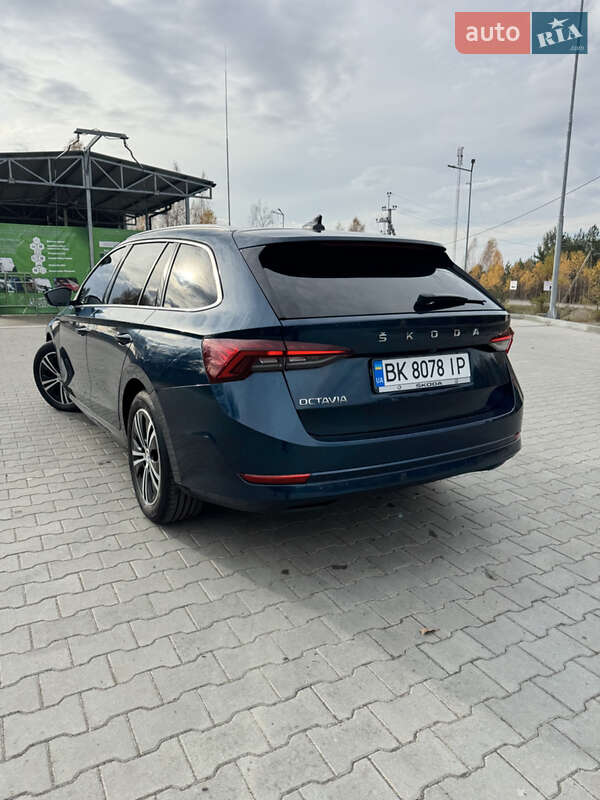 Универсал Skoda Octavia 2021 в Сарнах