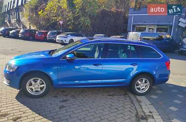 Універсал Skoda Octavia 2014 в Ужгороді