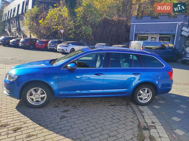 Універсал Skoda Octavia 2014 в Ужгороді