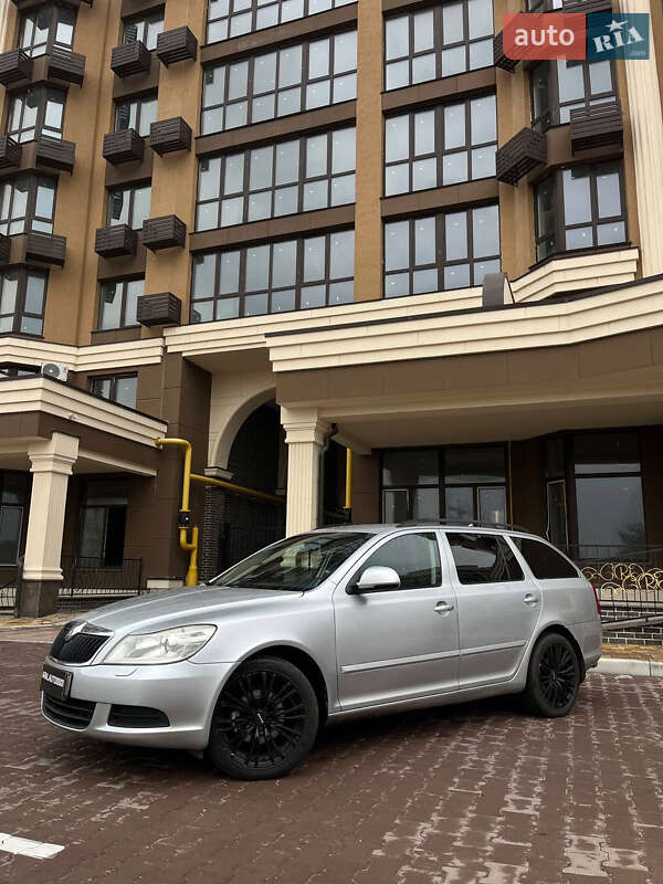 Универсал Skoda Octavia 2009 в Киеве