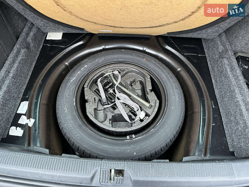 Универсал Skoda Octavia 2010 в Луцке фото 18 Универсал Skoda Octavia 2010 в Луцке