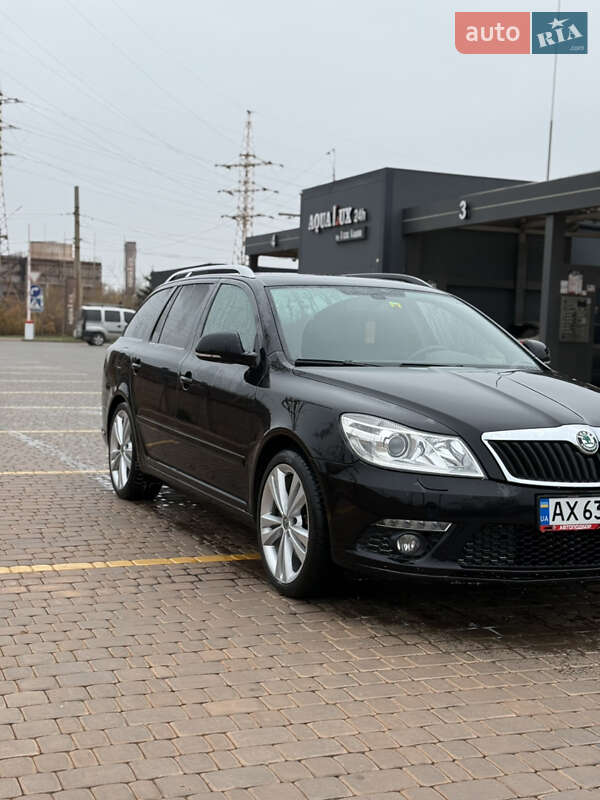 Універсал Skoda Octavia 2010 в Кривому Розі
