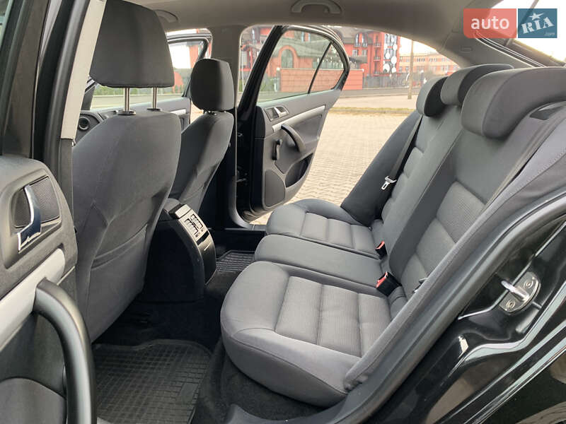 Лифтбек Skoda Octavia 2004 в Дрогобыче