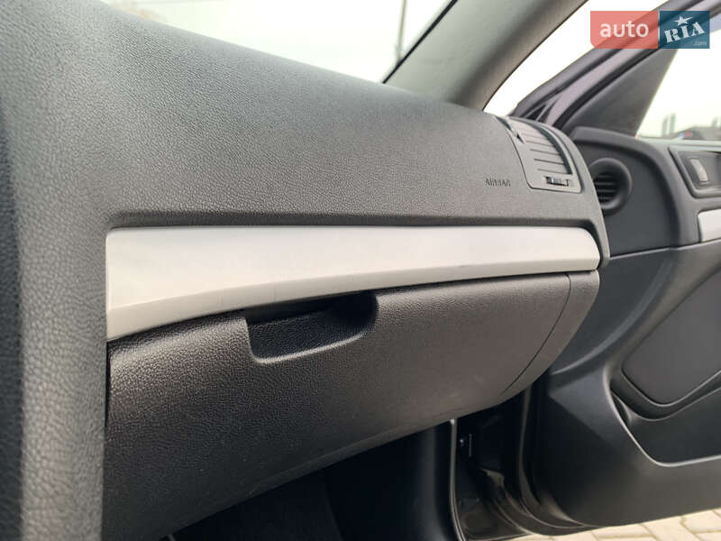 Лифтбек Skoda Octavia 2004 в Дрогобыче