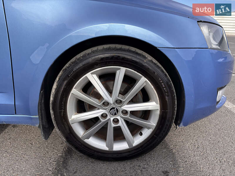 Универсал Skoda Octavia 2013 в Львове