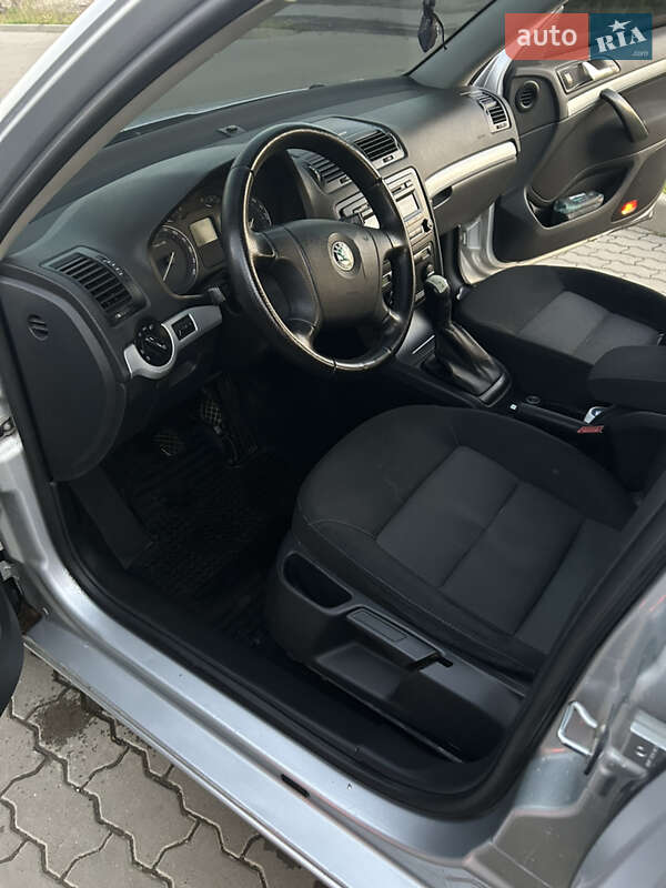 Универсал Skoda Octavia 2008 в Великом Березном