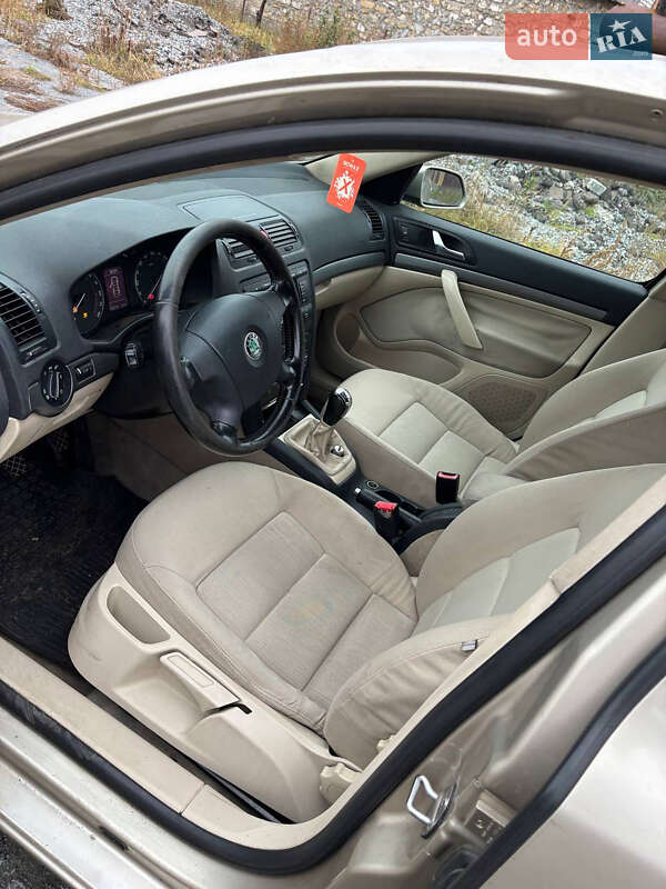 Лифтбек Skoda Octavia 2006 в Звягеле фото 7 Лифтбек Skoda Octavia 2006 в Звягеле