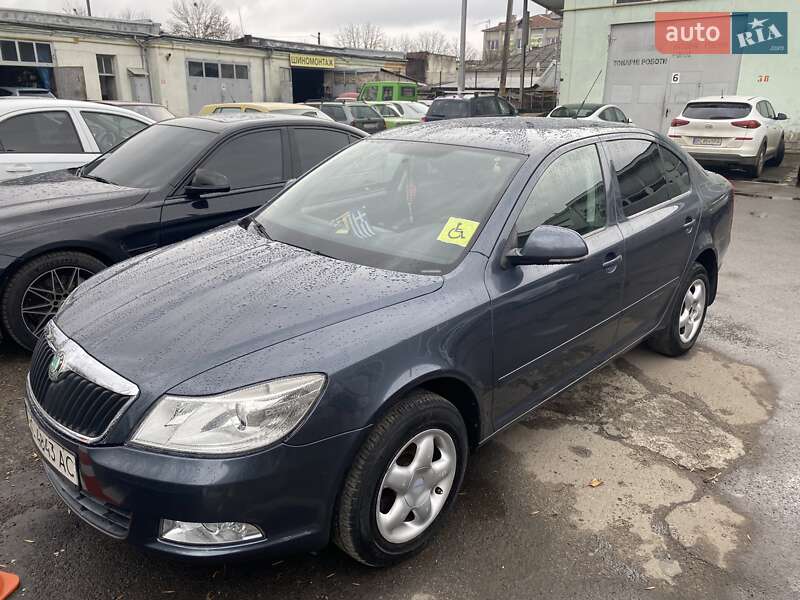 Универсал Skoda Octavia 2009 в Львове