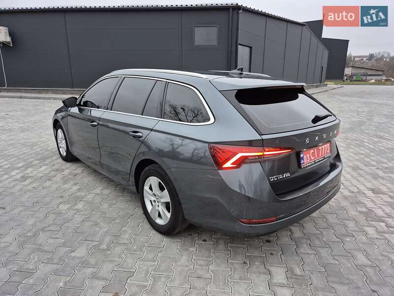 Універсал Skoda Octavia 2021 в Бережанах