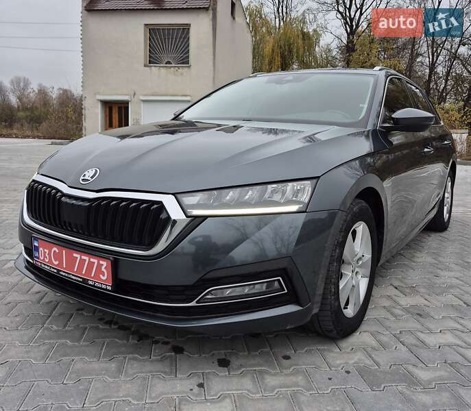 Універсал Skoda Octavia 2021 в Бережанах