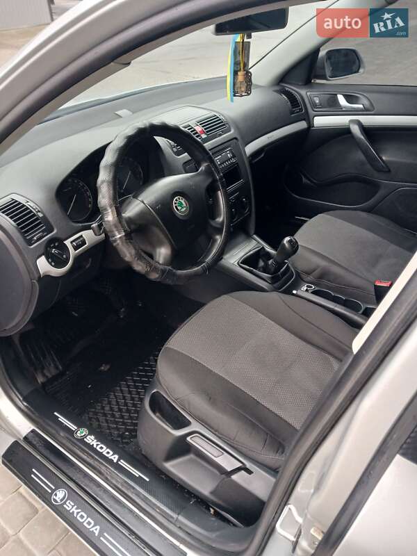 Лифтбек Skoda Octavia 2006 в Нетешине фото 19 Лифтбек Skoda Octavia 2006 в Нетешине