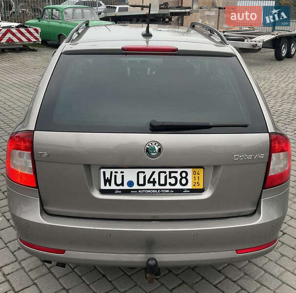Универсал Skoda Octavia 2011 в Киеве