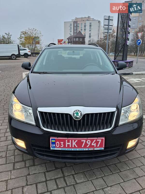 Универсал Skoda Octavia 2012 в Ровно