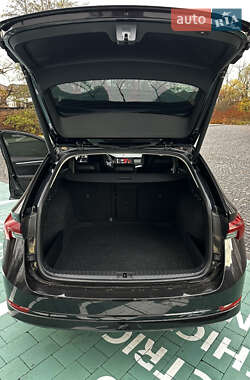 Универсал Skoda Octavia 2021 в Сваляве