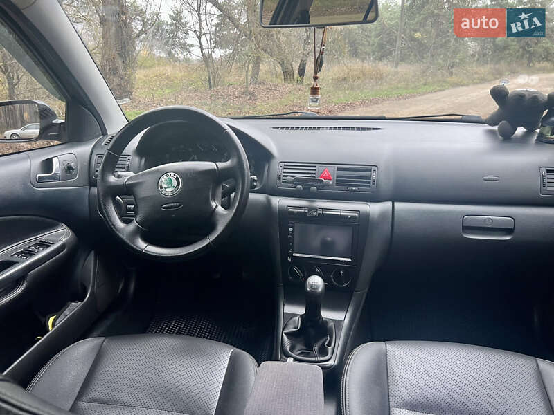 Лифтбек Skoda Octavia 2008 в Новомосковске