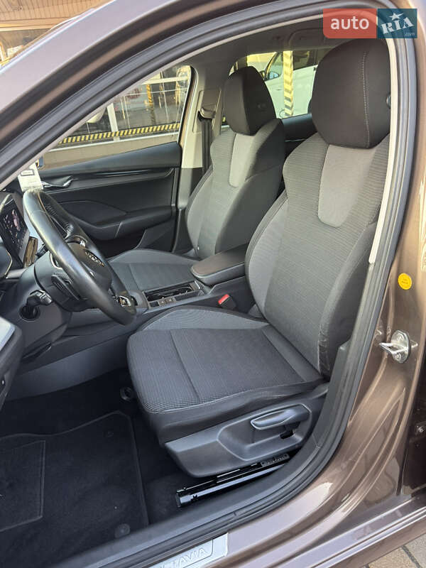 Универсал Skoda Octavia 2020 в Сваляве фото 11 Универсал Skoda Octavia 2020 в Сваляве