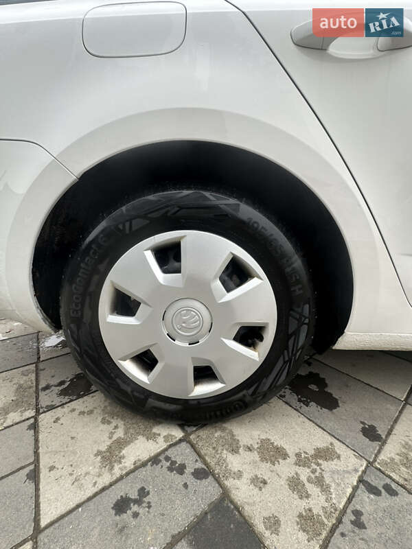 Универсал Skoda Octavia 2016 в Самборе фото 15 Универсал Skoda Octavia 2016 в Самборе