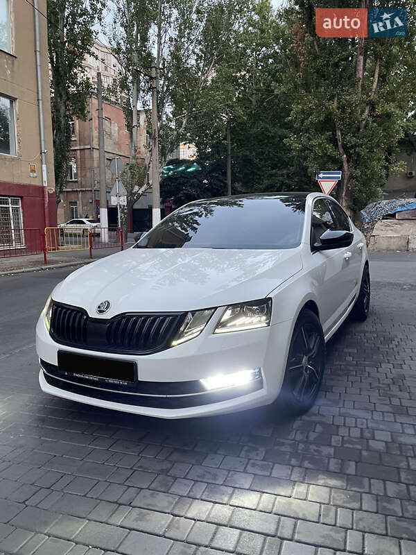 Лифтбек Skoda Octavia 2018 в Первомайске