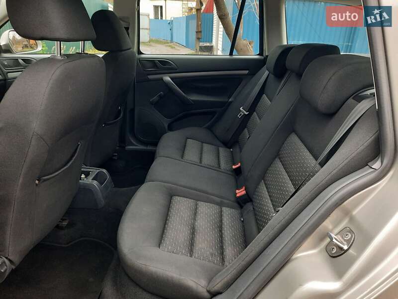 Універсал Skoda Octavia 2009 в Полтаві