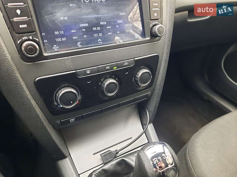 Універсал Skoda Octavia 2009 в Полтаві
