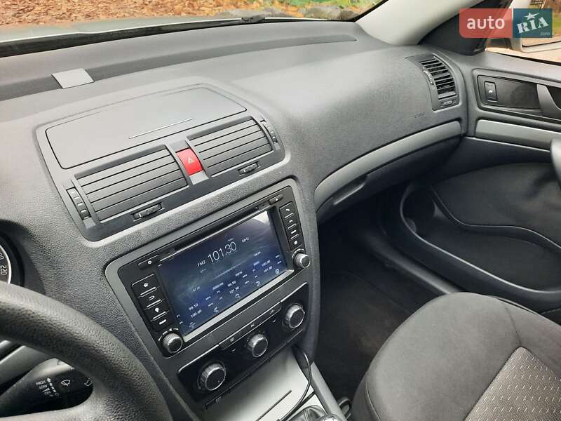 Універсал Skoda Octavia 2009 в Полтаві