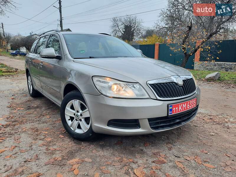 Універсал Skoda Octavia 2009 в Полтаві