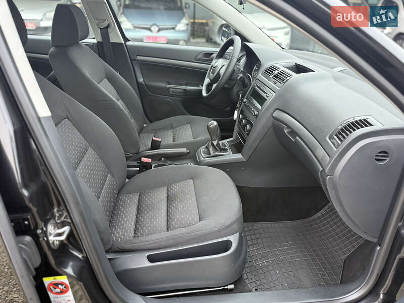 Лифтбек Skoda Octavia 2011 в Калуше фото 13 Лифтбек Skoda Octavia 2011 в Калуше
