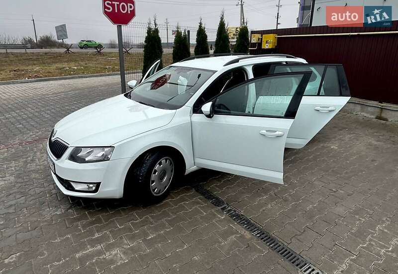 Універсал Skoda Octavia 2015 в Львові