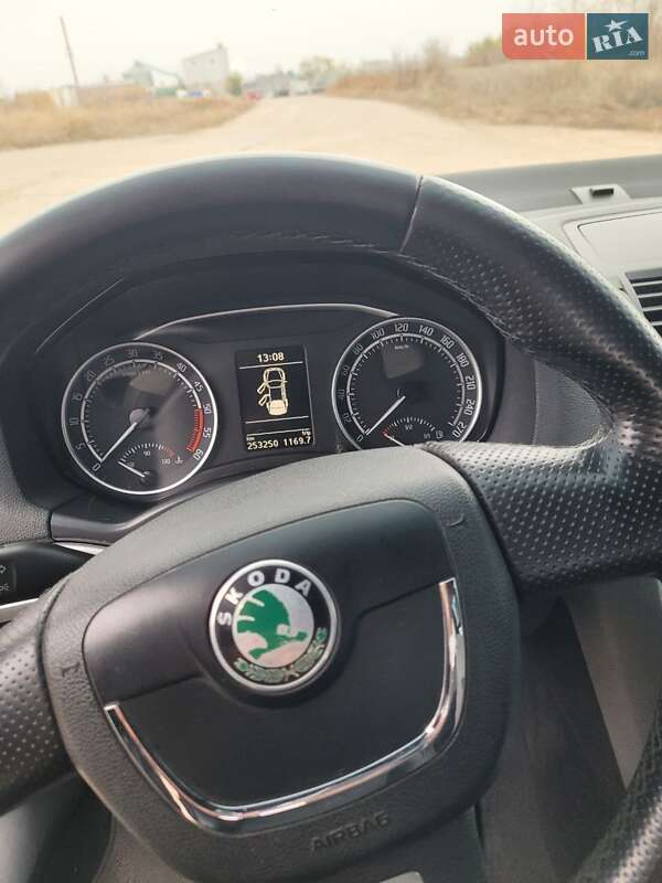 Универсал Skoda Octavia 2011 в Запорожье фото 11 Универсал Skoda Octavia 2011 в Запорожье