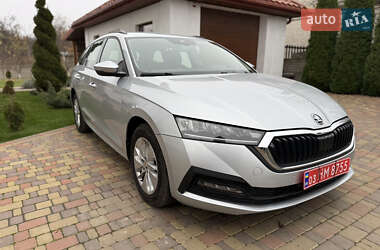 Універсал Skoda Octavia 2022 в Луцьку
