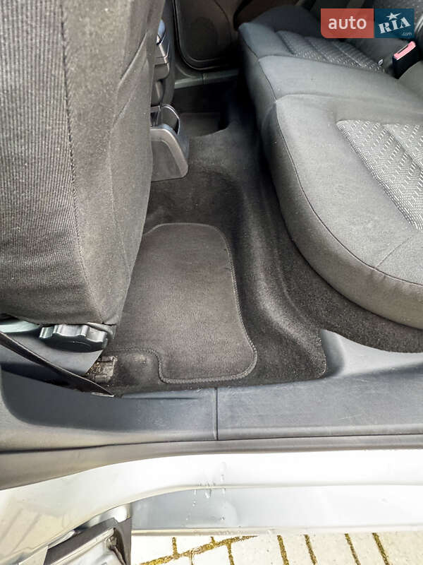 Лифтбек Skoda Octavia 2009 в Самборе