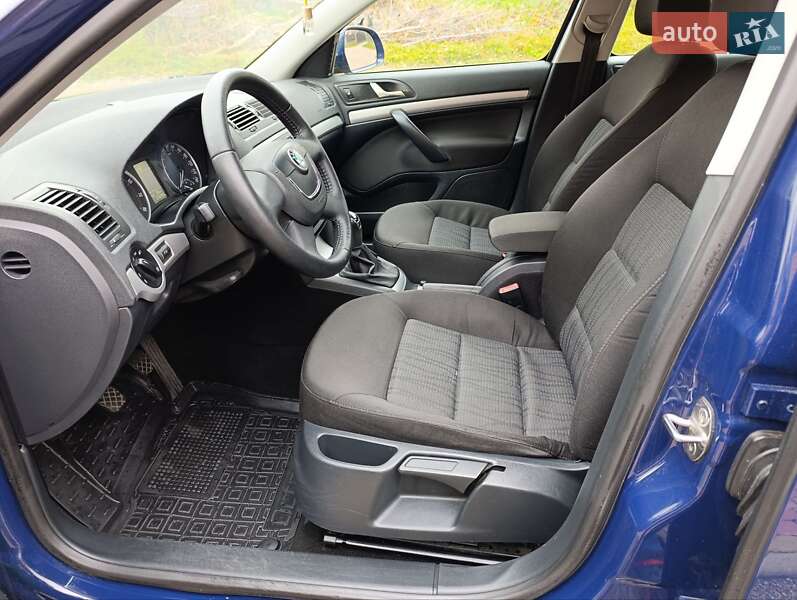 Ліфтбек Skoda Octavia 2012 в Хмільнику