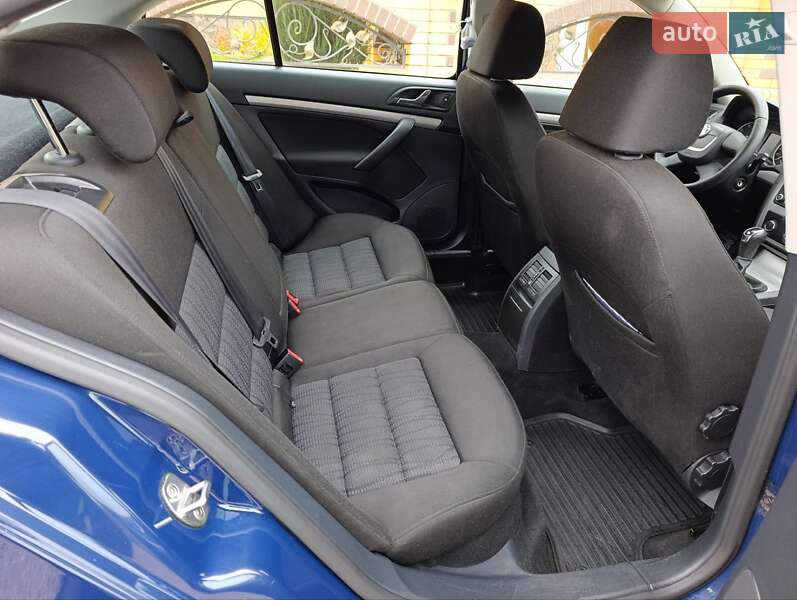 Ліфтбек Skoda Octavia 2012 в Хмільнику